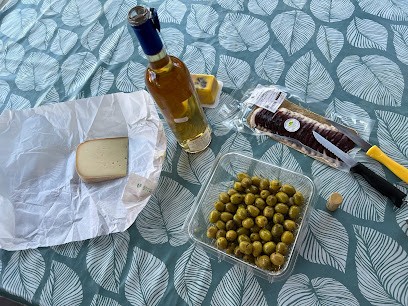 La Cave Des Deux Chateaux, Caviste à Vendays-Montalivet