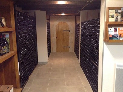 Chesneau Et Fils, Caviste à Sambin