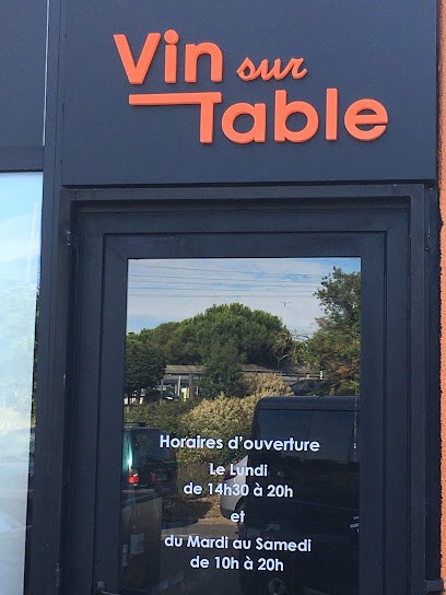 Cave Vin sur Table - La Rochelle - Lagord- Caviste Œnologue, Caviste à Lagord