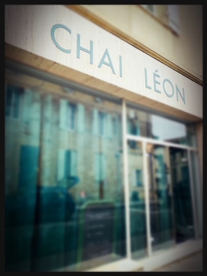 Chai Léon, Caviste à Branne
