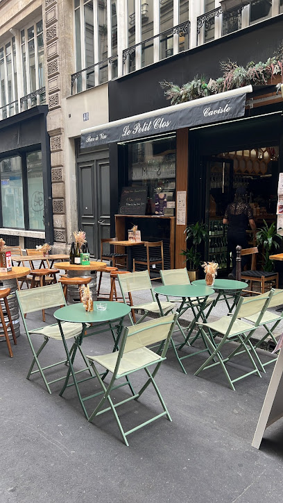 Le Petit Clos Caviste à Paris 03
