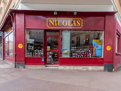 Nicolas Pre Saint Gervais, Caviste au Pré-Saint-Gervais