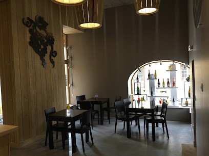 Fruitière Vinicole De Pupillin, Caviste à Pupillin