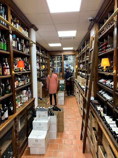 Julien de Savignac, Caviste à Vincennes