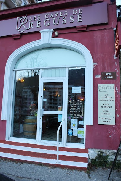 Les caves de Régusse, Caviste à Vaulnaveys-le-Haut