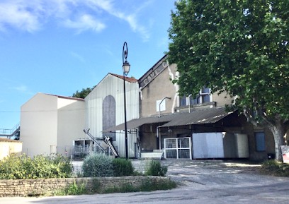 Cave Coopérative (SCA Intercommunale Du Pont Du Gard), Caviste à Vers-Pont-du-Gard