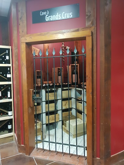 V and B Caen, Caviste à Mondeville