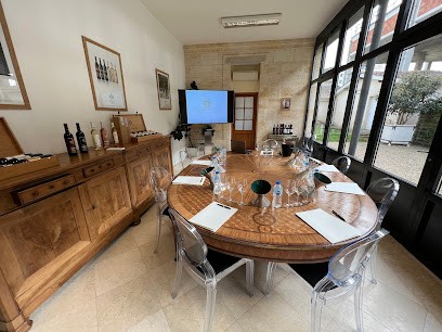CLARENCE DILLON WINES - Bordeaux Fine Wine Merchant, Caviste à Talence