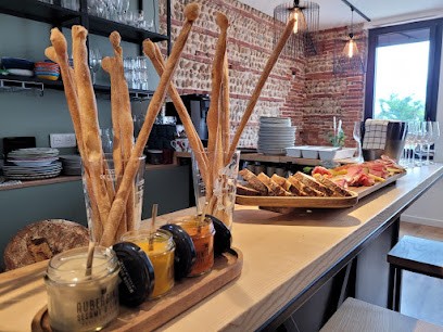 Cave Carton Rouge, Caviste à Vacquiers