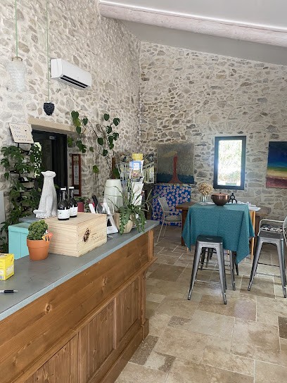 Jas Laurine, Caviste à Vaison-la-Romaine