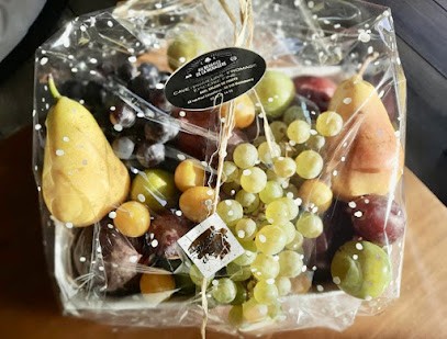 Au Bénéfice De La Ménagère, Caviste à Montebourg